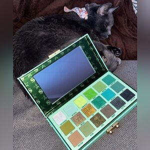 Jeffree Star Blood Money Palette